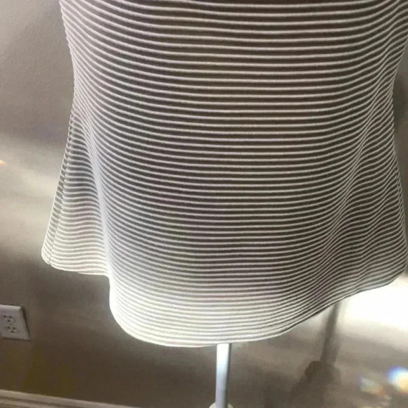 7th Avenue NY & Co Tan and White Draped Neckline Horizontal Striped Top-XL - Picture 6 of 12